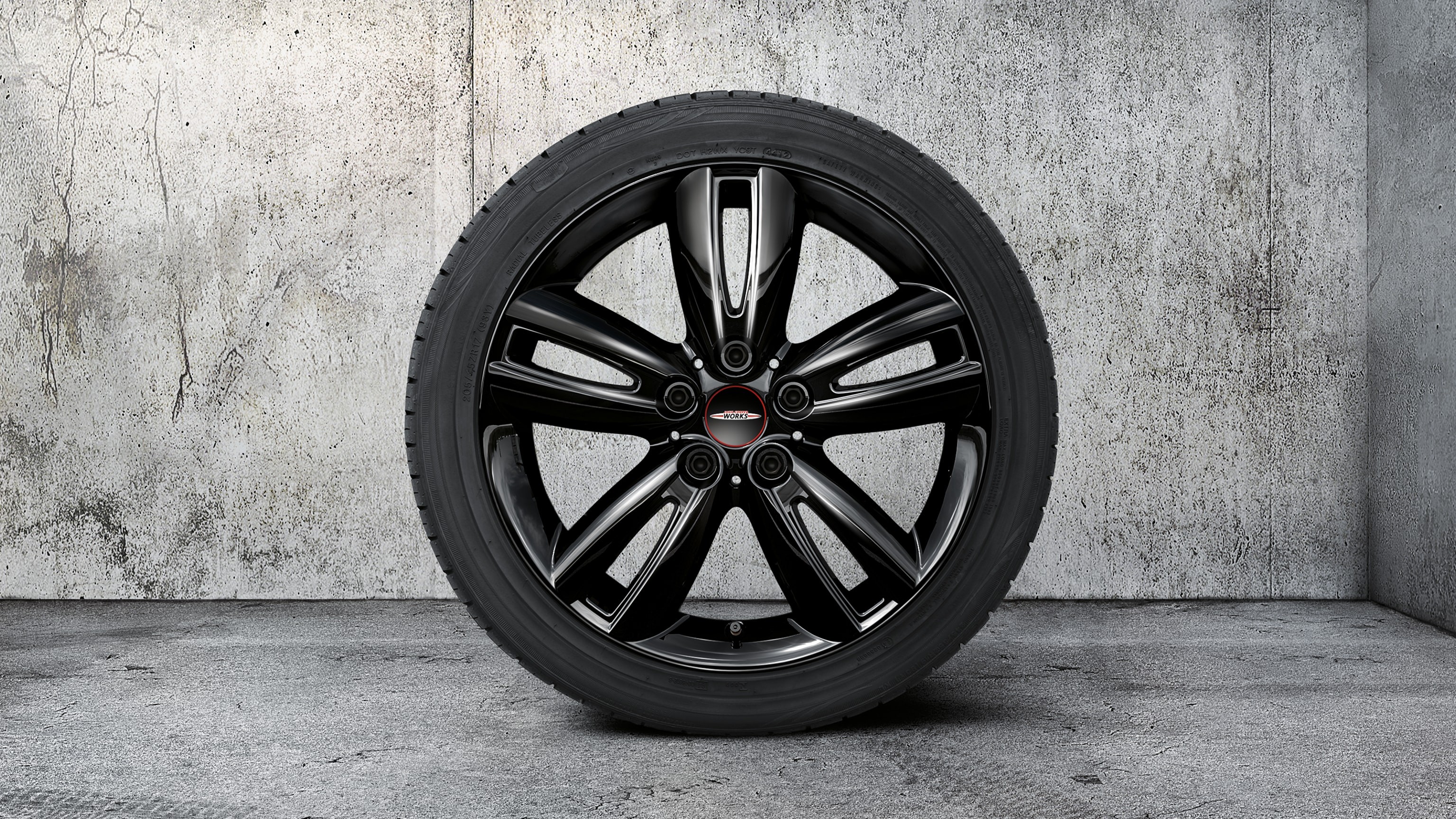 DODATNA OPREMA MINI – 18-PALČNA PLATIŠČA JCW – GRIP SPOKE 815 DODATNA OPREMA MINI – 18-PALČNA PLATIŠČA JCW – GRIP SPOKE 815